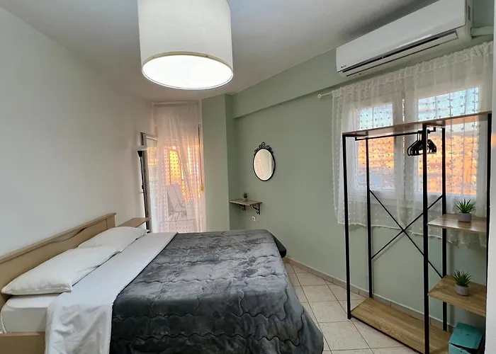 Sapphire View Skg